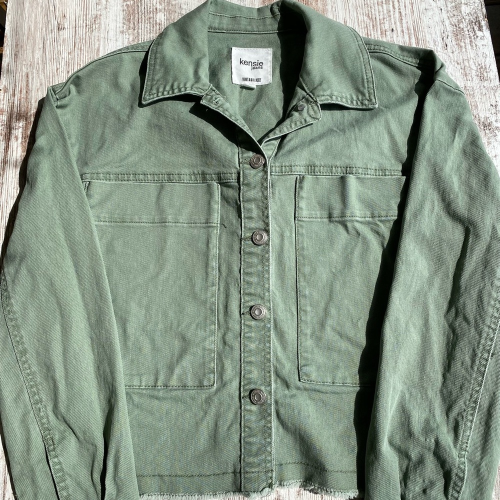 KENZIE JEANS Sage Green Cropped Utility Jacket ~ LIKE NEW Size M Vintage Luxe
